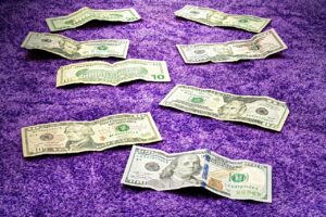 Riscatto della laurea: valutazione dei costi e benefici in un contesto economico attuale.