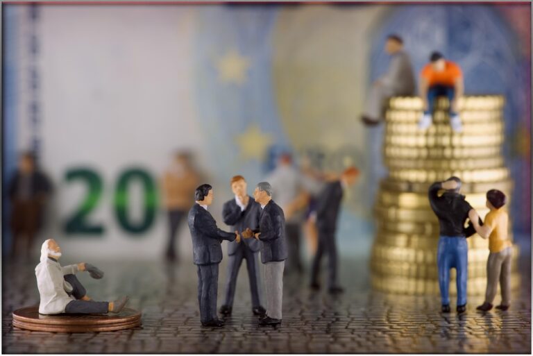 Immagine che illustra la successione legittima e la distribuzione dei beni senza testamento.